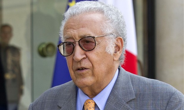 Bouteflika reçoit Lakhdar Brahimi